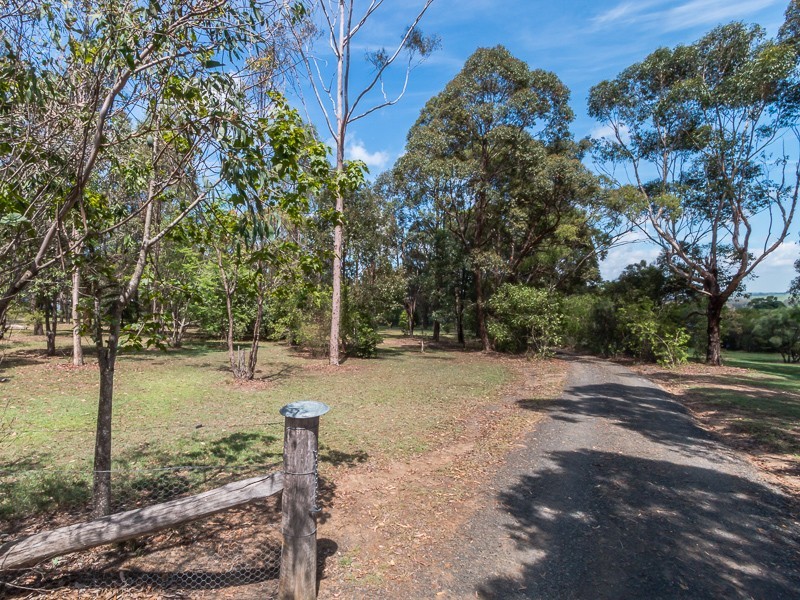 29 Perseverance Dam Road, Crows Nest QLD 4355