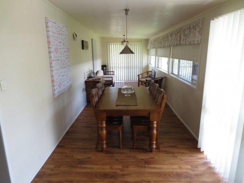 3 Albert Street, Crows Nest QLD 4355