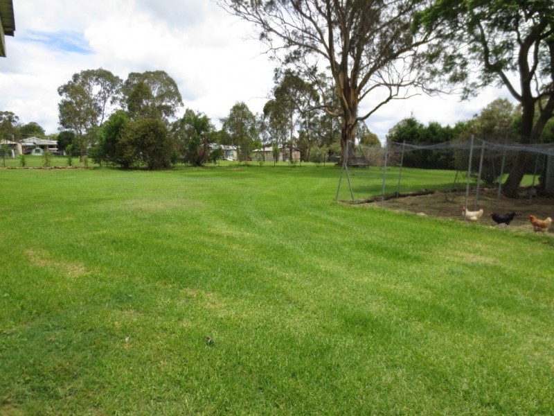 3 Albert Street, Crows Nest QLD 4355