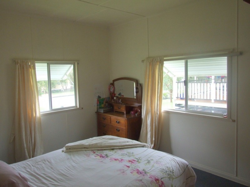 7 Gleeson Street, Crows Nest QLD 4355