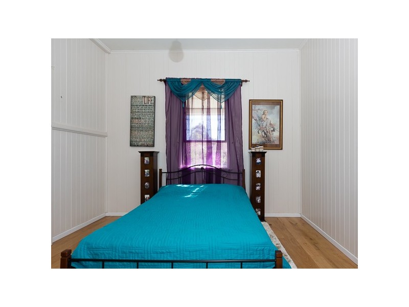 2 Toowoomba Road, Crows Nest QLD 4355