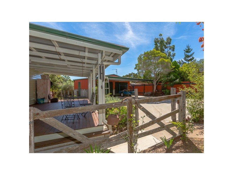 2 Toowoomba Road, Crows Nest QLD 4355