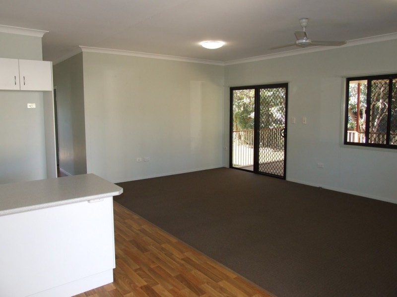 26 Albert Street, Crows Nest QLD 4355
