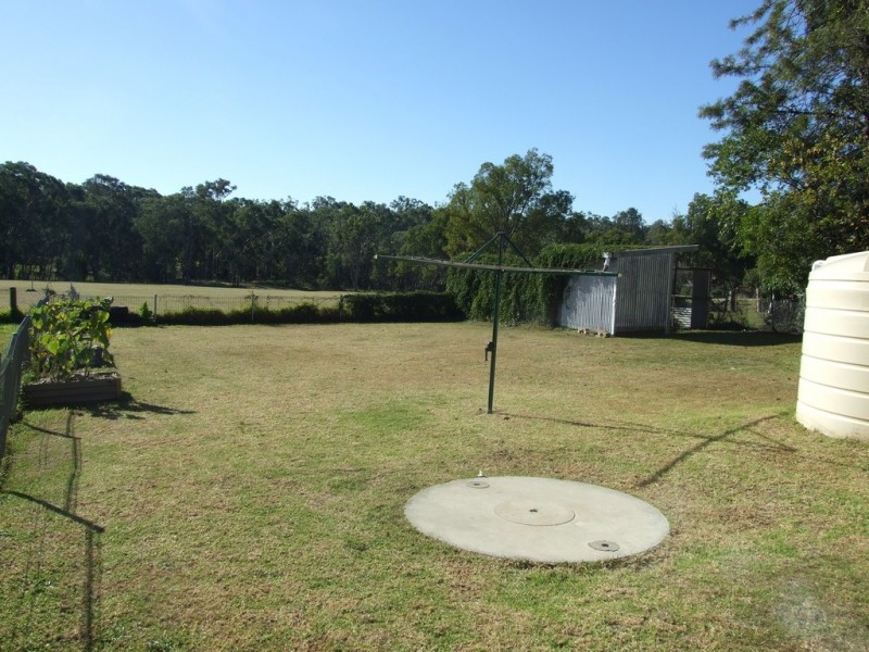 26 Albert Street, Crows Nest QLD 4355