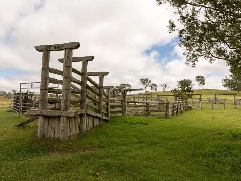 37 Maddern Road, Crows Nest QLD 4355