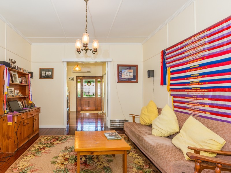 37 Maddern Road, Crows Nest QLD 4355