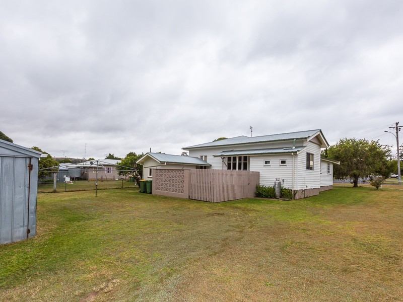 1 Park Road, Crows Nest QLD 4355