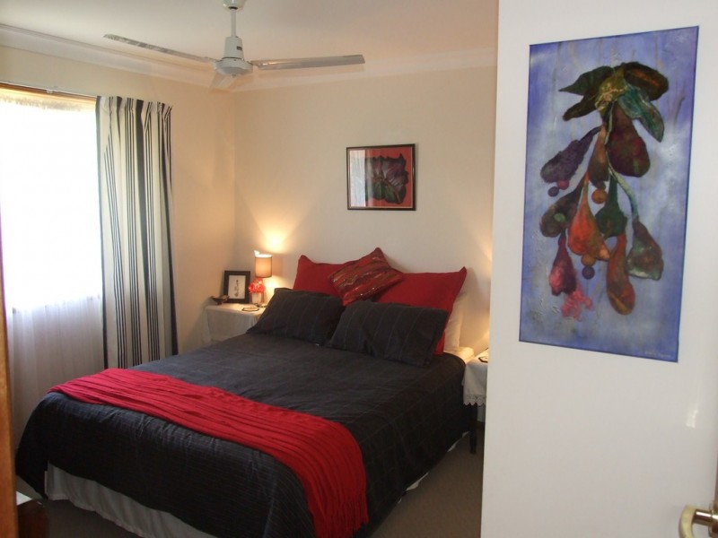 3 Olsen Drive, Crows Nest QLD 4355