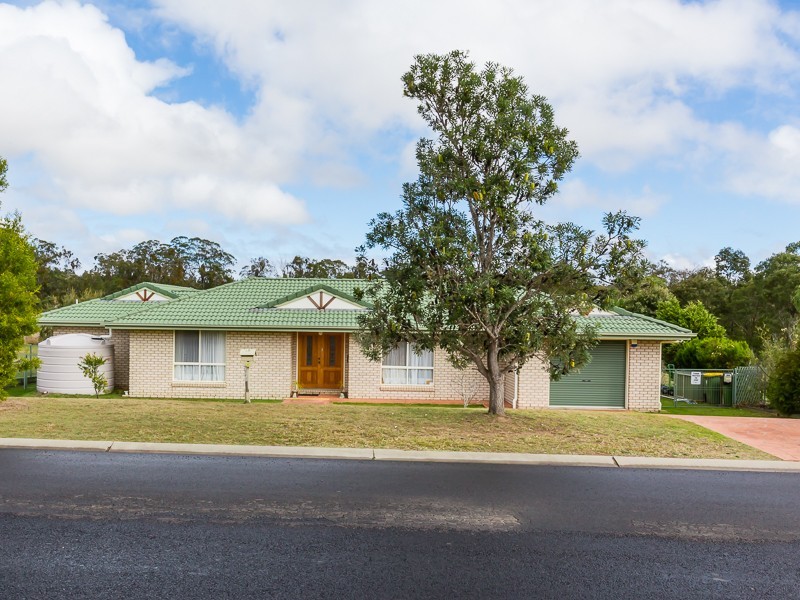 15 Parkland Drive, Crows Nest QLD 4355