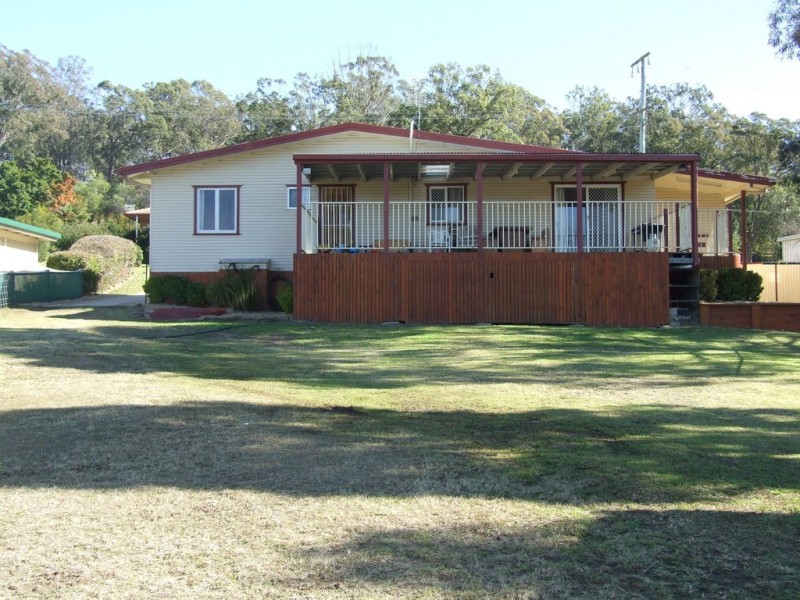 29 Railway Terrace, Crows Nest QLD 4355
