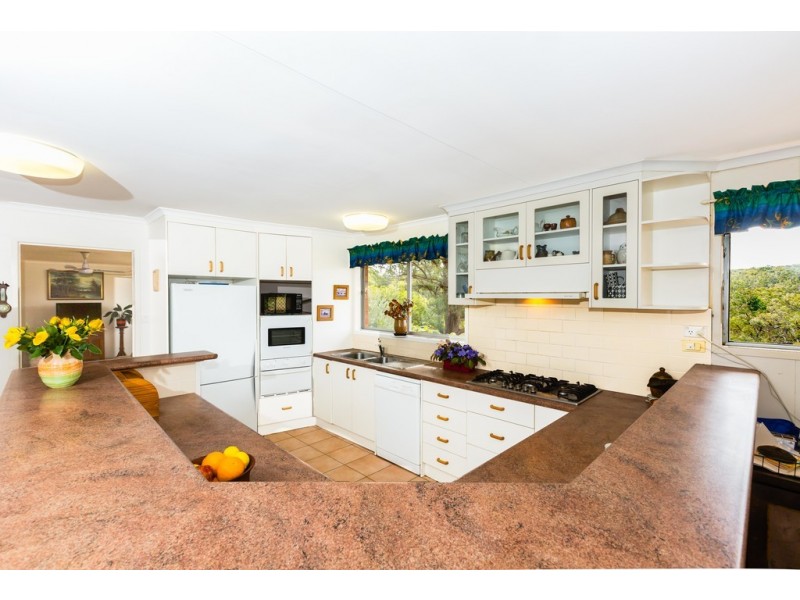 000 Three Mile Road, Crows Nest QLD 4355