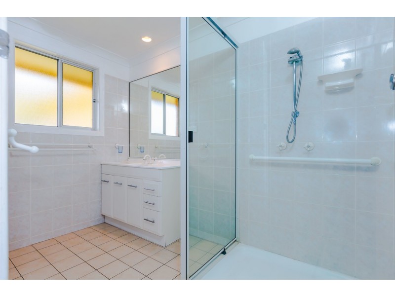 000 Three Mile Road, Crows Nest QLD 4355
