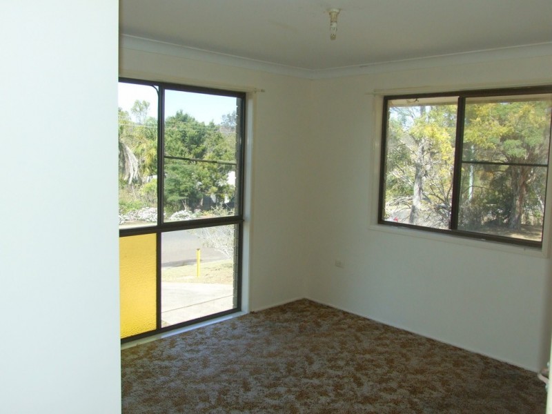 44 Railway Terrace, Crows Nest QLD 4355