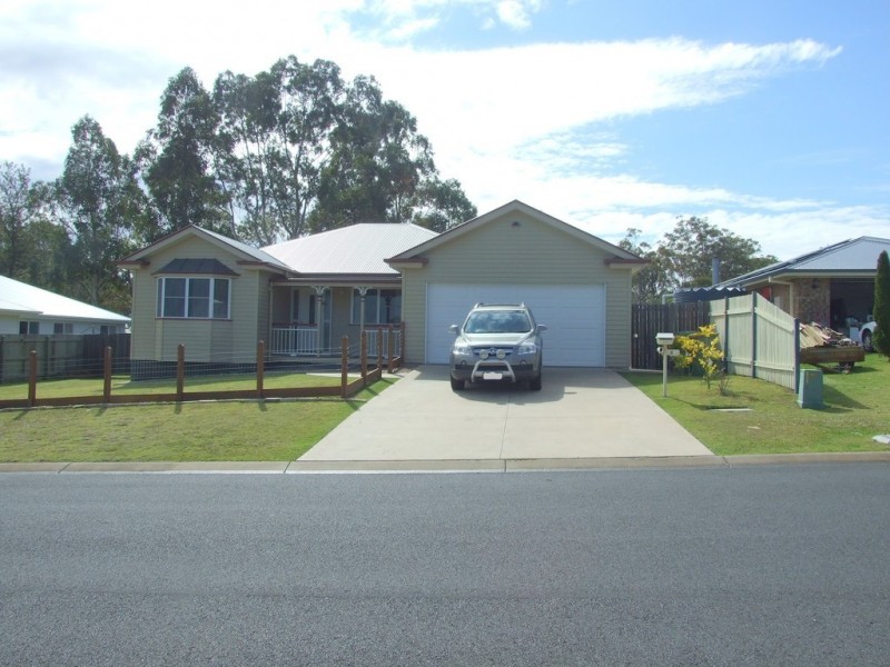 26 Samuel Avenue, Crows Nest QLD 4355