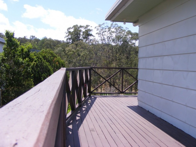 12 Gleeson Street, Crows Nest QLD 4355