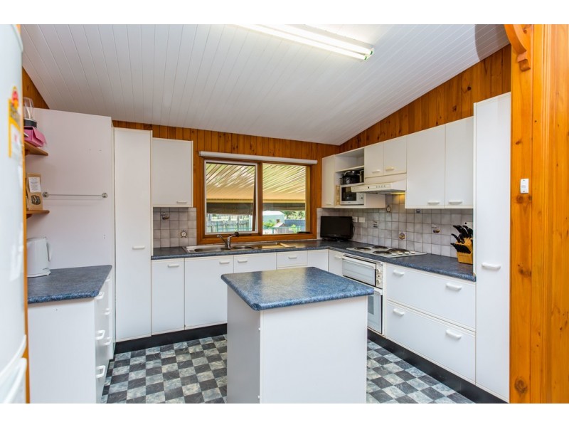 28 Nolan Street, Crows Nest QLD 4355