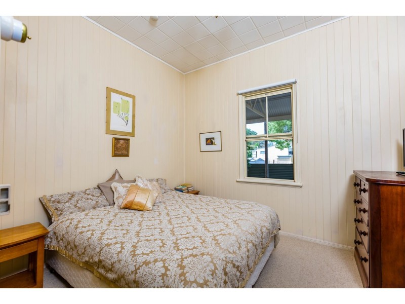 28 Nolan Street, Crows Nest QLD 4355