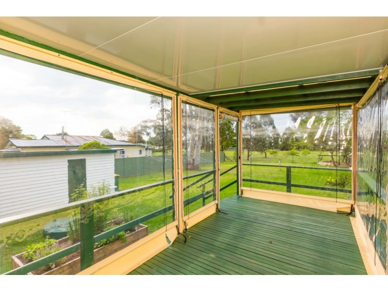 26a South Street, Crows Nest QLD 4355