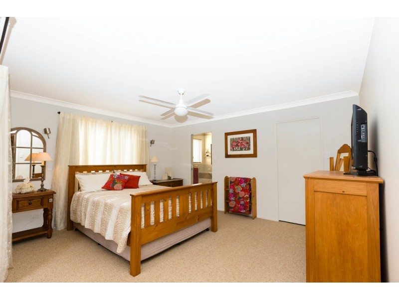 18 William Street, Pechey QLD 4352