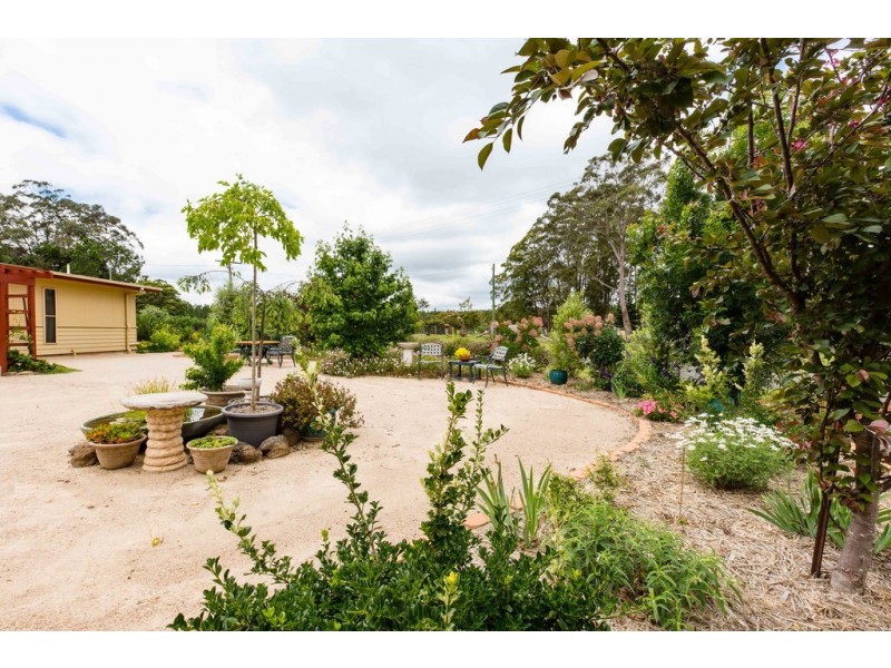 18 William Street, Pechey QLD 4352