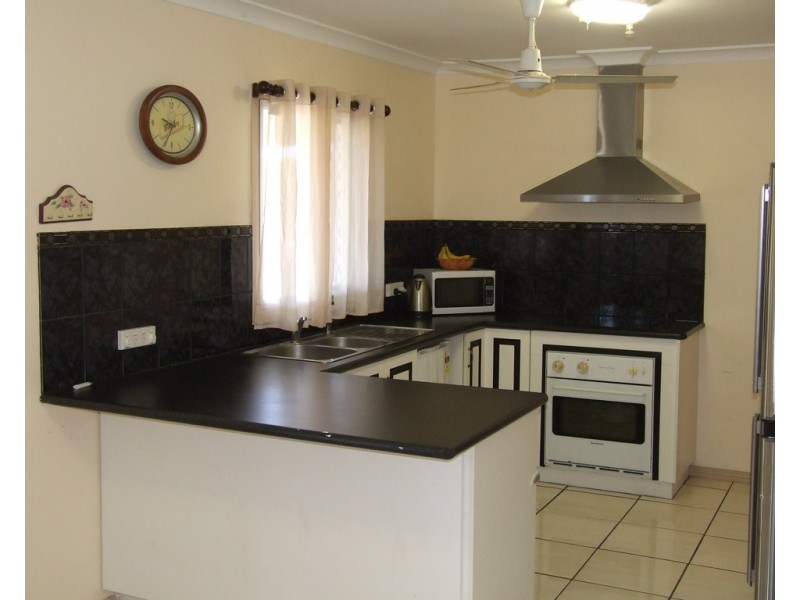 29 Railway Terrace, Crows Nest QLD 4355