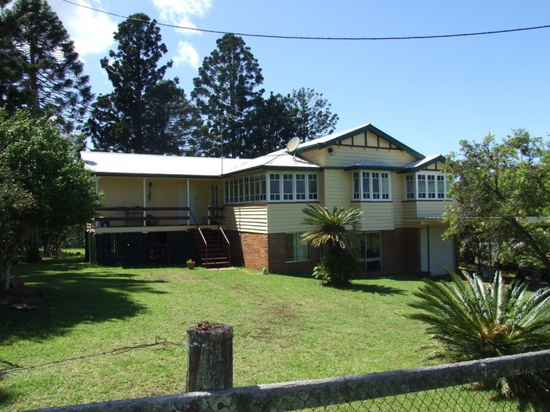 447 National Park Road, Ravensbourne QLD 4352