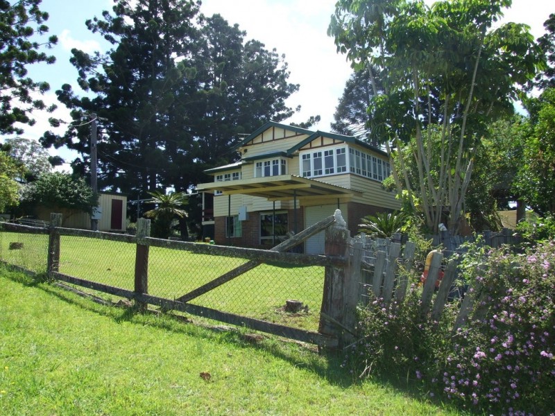 447 National Park Road, Ravensbourne QLD 4352