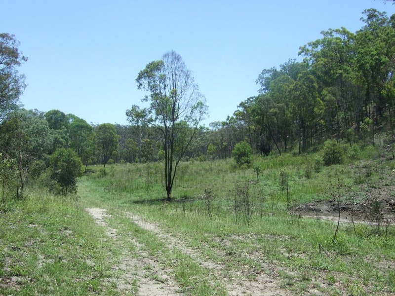 90 Old Emu Creek Road, Emu Creek QLD 4355