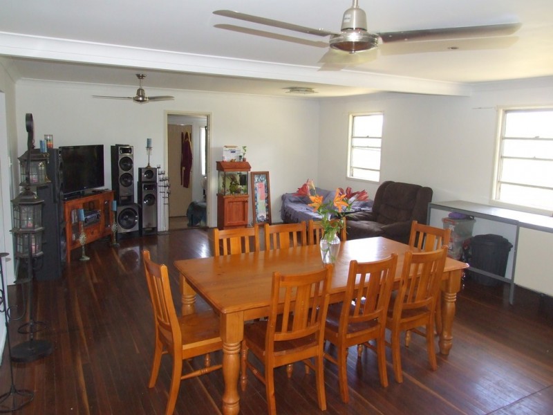 664 Austin Road, Crows Nest QLD 4355