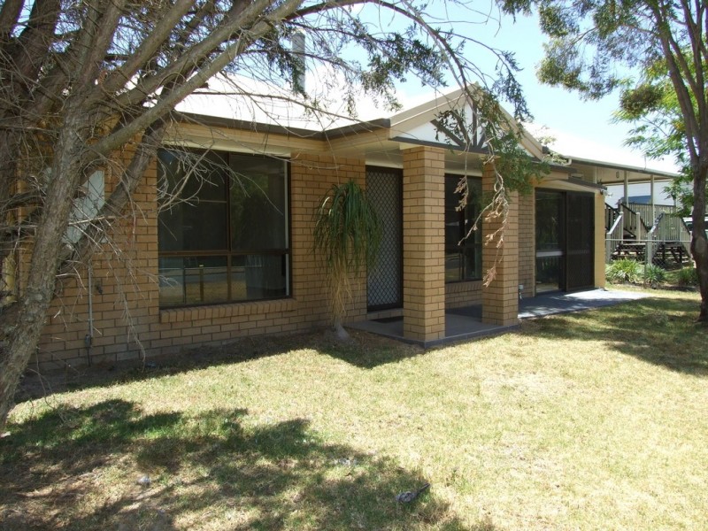3 Gleeson Street, Crows Nest QLD 4355