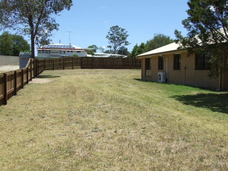 3 Gleeson Street, Crows Nest QLD 4355