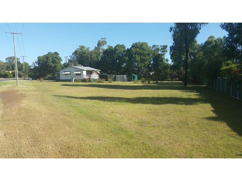 49 John Street, Goombungee QLD 4354