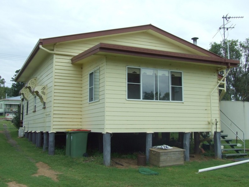 13 McDougall Street, Cooyar QLD 4402