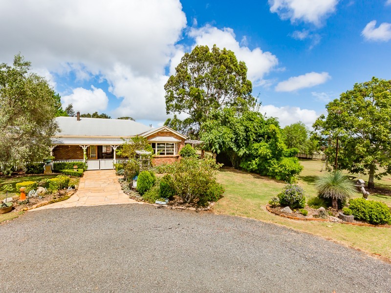 19 Bowtell Drive, Highfields QLD 4352