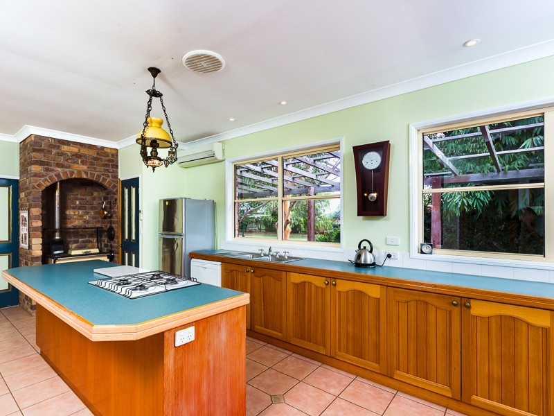 19 Bowtell Drive, Highfields QLD 4352