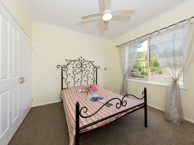 19 Bowtell Drive, Highfields QLD 4352