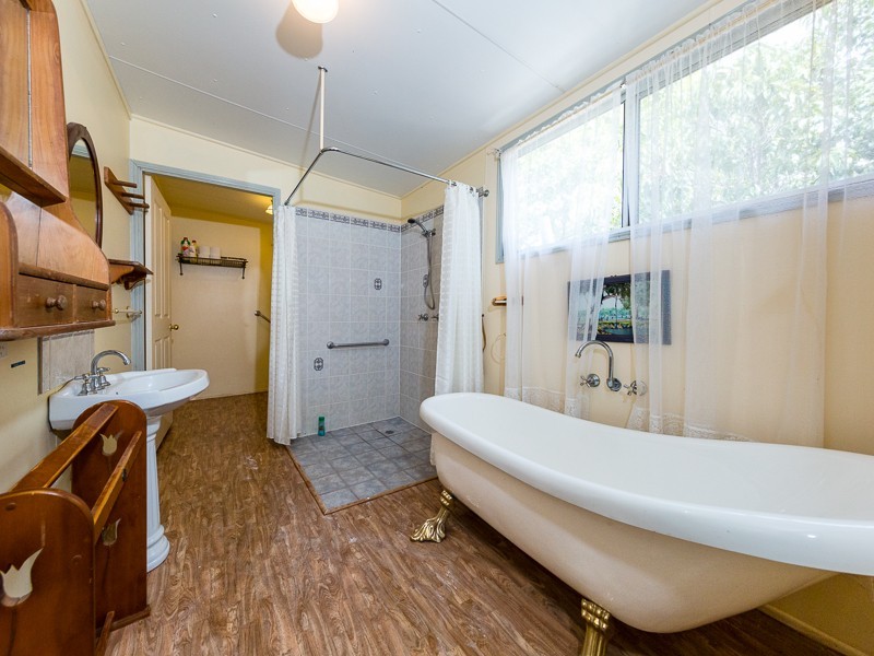 19 Bowtell Drive, Highfields QLD 4352