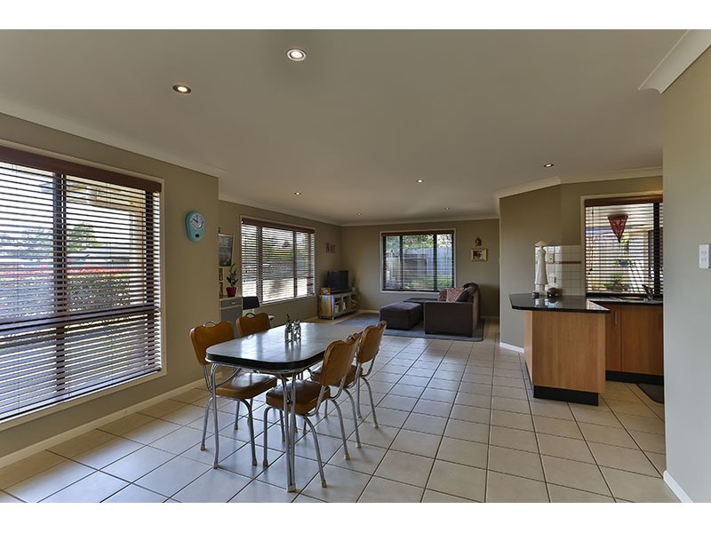 5 Matthew Court, Crows Nest QLD 4355
