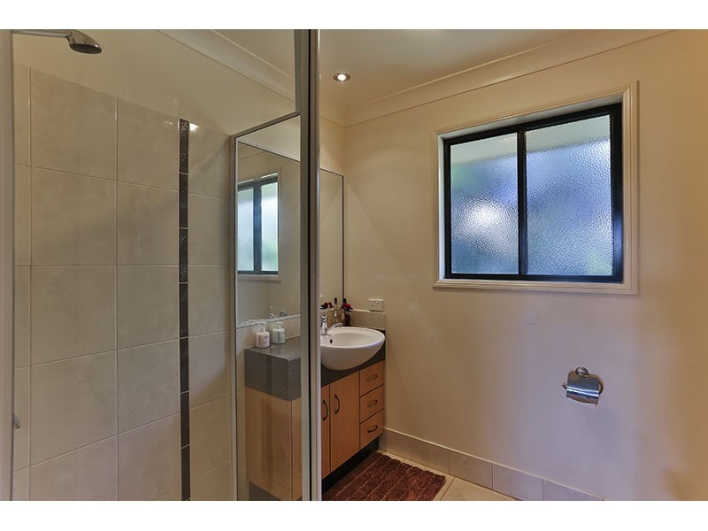 5 Matthew Court, Crows Nest QLD 4355