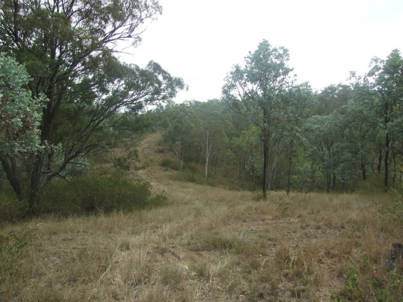 L204 Dahl Road, Crows Nest QLD 4355