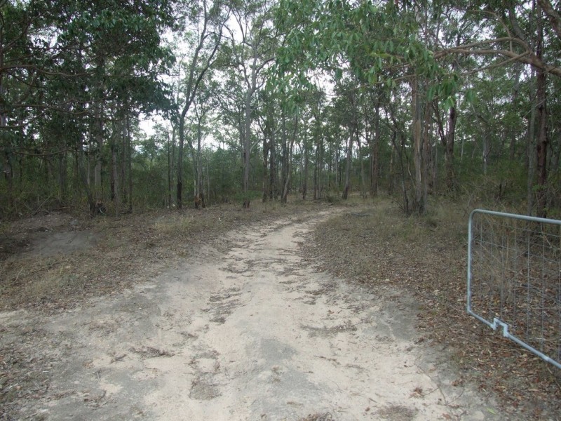 L204 Dahl Road, Crows Nest QLD 4355