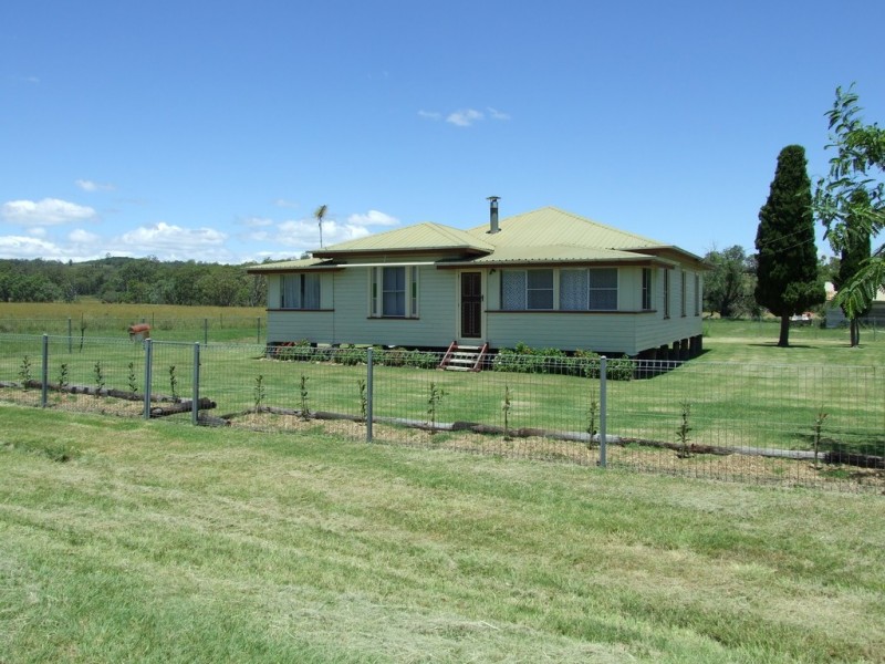 1263 Pechey Maclagan Road, Goombungee QLD 4354