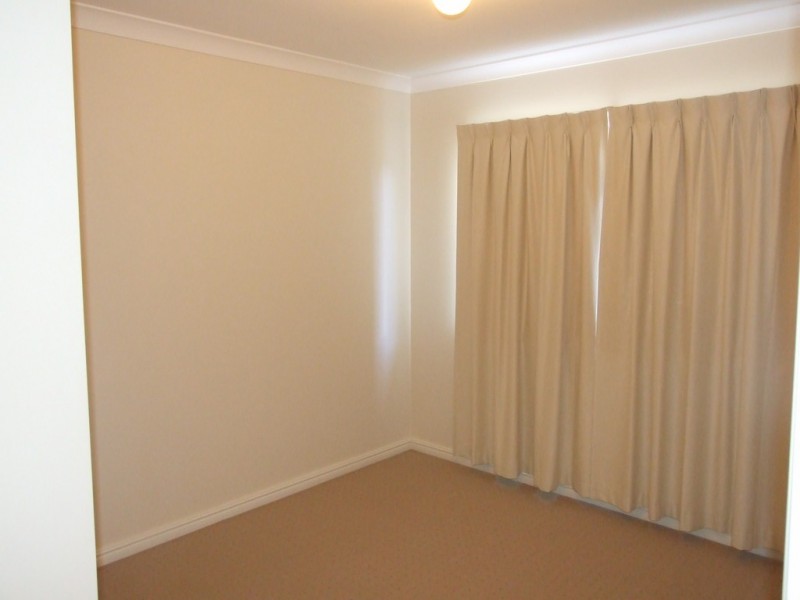 26 Samuel Avenue, Crows Nest QLD 4355
