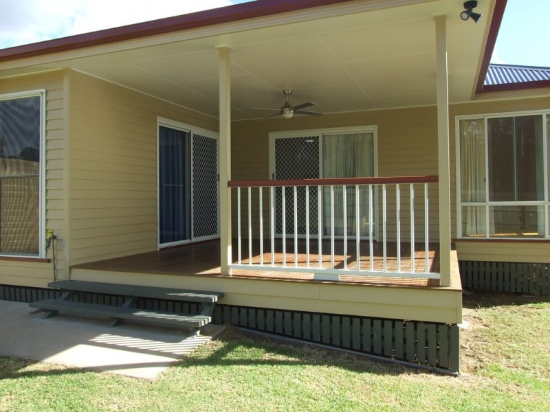 26 Samuel Avenue, Crows Nest QLD 4355