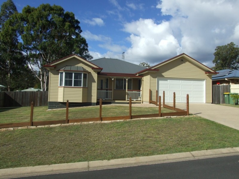 26 Samuel Avenue, Crows Nest QLD 4355