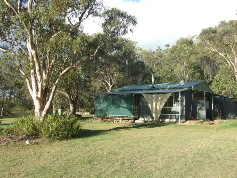 29 Pinnell Road, Crows Nest QLD 4355