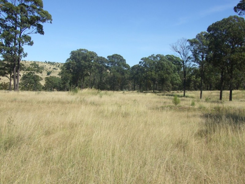 6009 New England Highway, Crows Nest QLD 4355