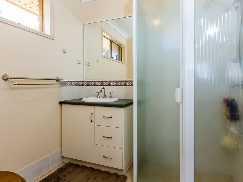 18 Bowtell Drive, Highfields QLD 4352