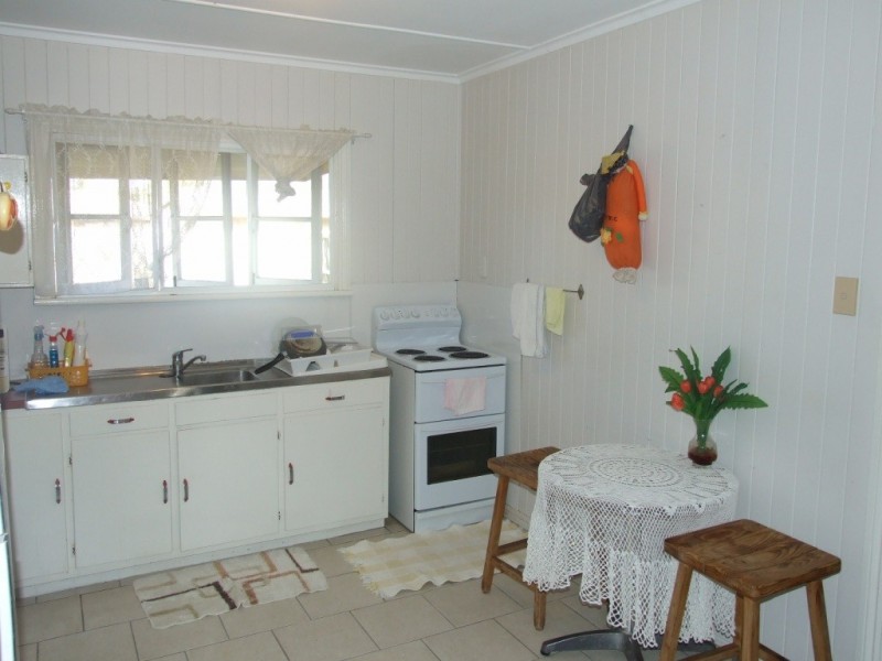 34 Campbell Street, Oakey QLD 4401