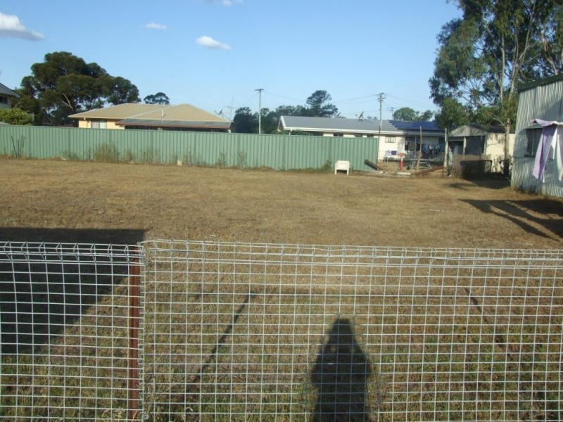 34 Campbell Street, Oakey QLD 4401